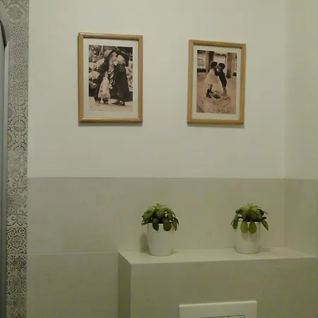 W Centrum Starego Miasta 2 *